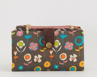 Abstract flower wallet women, retro Long wallet bifold for woman, zip wallet credit card organizer, groovy wallet pocketbook