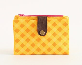 Yellow wallet women, checkered wallet for women, retro wallet zipper, mod wallet women, slow fashion, plaid wallet