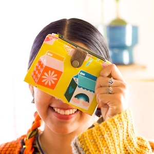 Happy Portemonnaie für Mädchen, Retro Saft Karton Portemonnaie gelb, 70er Jahre Geldbörse Damen, Retro Maximalist Portemonnaie für Mode-Liebhaber, Y2KPOP Portemonnaie Reißverschluss