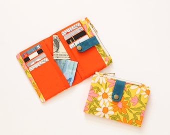 hippie wallet for women, flowered wallet feminine, practical wallet with zipper, coin pouch wallet credit card, homemade wallet zip