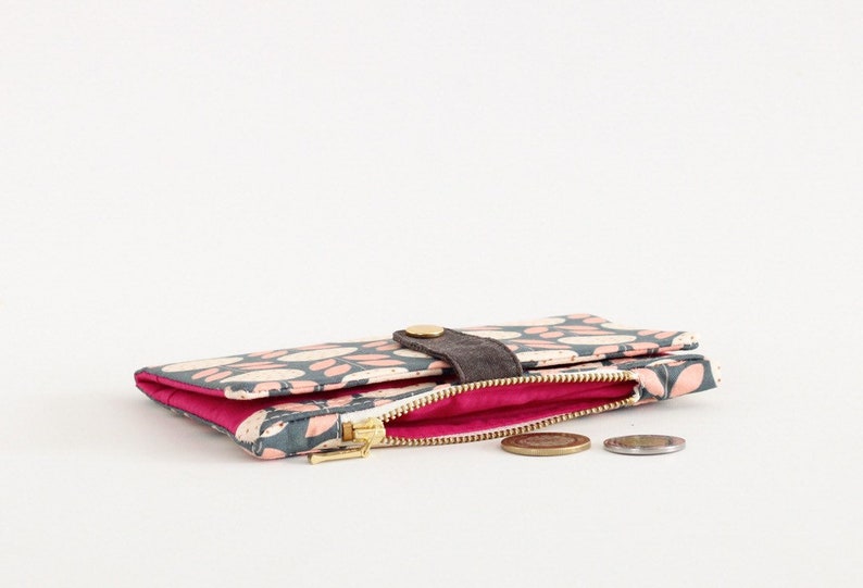 Cartera de mediados de siglo para mujer, cartera de flores escandinava, cartera de flores nórdicas retro, cartera moderna bifold imagen 3