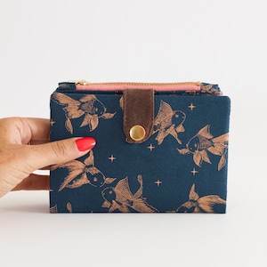 Cartera Gold Fish para mujer, cartera tarjeta de crédito mujer, cartera bifold de viaje, cartera de viaje vegana image 3