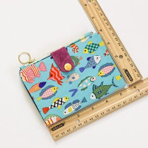 carteira fishies para mulher, presente fofo para ela, carteira com zíper única, presente único para adolescentes imagem 2