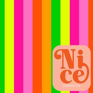 Puede incluir: Un fondo de rayas de colores con un cuadrado de color melocotón que presenta el texto "Nice DESIGN CO."