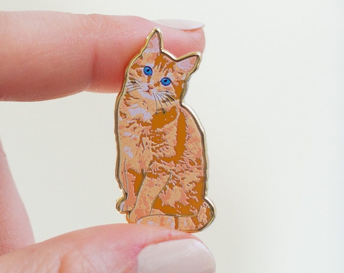 Orange Cat Enamel Pin, Feline Lapel Pin, Pet Lover Accessory, Cats, Cat Owner Gift, Animal Jewelry, Kitty Keepsake, Ginger Cat