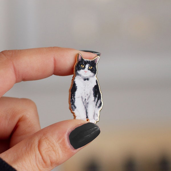 Tuxedo Cat Enamel Pin, Feline Brooch, Pet Lover Jewelry, Cat Lapel Accessory, Animal Badge, Kitty Pin, Gift for Cat Enthusiast