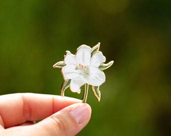 Easter Lily Floral Enamel Pin, Spring Flower Lapel Pin Accessory, Botanical Brooch, Nature Lover Gift, Easter Gift, Garden Pin