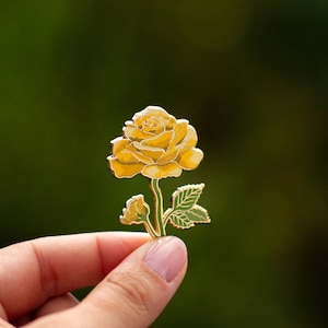 Yellow Rose Floral Enamel Pin, June Birth Month Flower Accessory, Nature Gifts, Spring Botanical Plant Lapel Brooch, Unique Friendship Gift