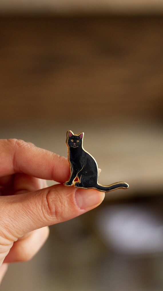 Black Cat Enamel Pin, Lapel Pin, Cat Pin, Animal Pin, Cat Lover Gift,  Animal Lover Gift, Cat Jewelry, Cute Cat Pins, Aesthetic, Pet 