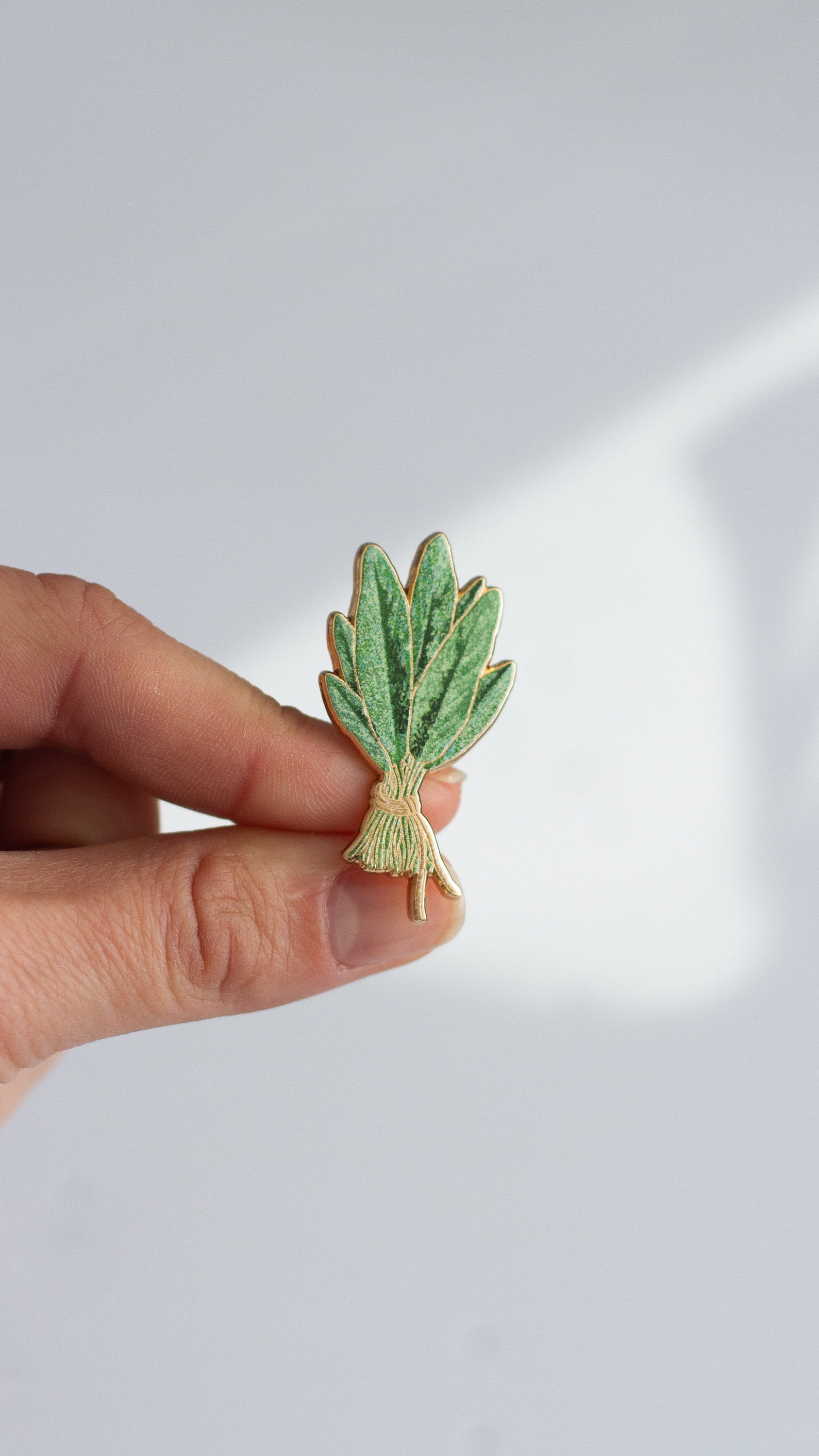 Herbal Pin -  Canada