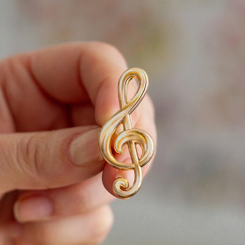 Treble Clef Music Symbol Enamel Pin