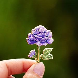 Purple Rose Floral Enamel Pin, June Birth Month Flower Accessory, Nature Jewelry Gifts, Botanical Lapel Brooch, Romantic Love Gift for Her