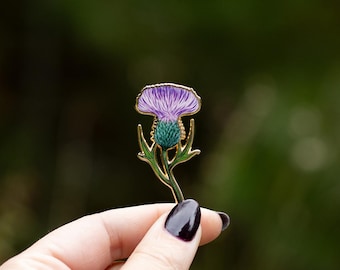 Thistle Floral Enamel Pin, Scotland National Flower Jewelry Gift, Nature Lover Accessory, Botanical Brooch, Unique Accessories for Gardeners