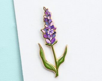 Lavender Enamel Pin, Lavender Gift, Flower Lover Pin, Lavender Badge, Lavender Brooch Pin, Botanical Accessory, Backpack Pin