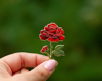 Rote Rose v2 Blumen Emaille Pin, Juni Geburtsmonat Blume, Liebe Symbol, Natur Accessoire, Botanisches Abzeichen, Romantisches Geschenk, Garten Blume Pin