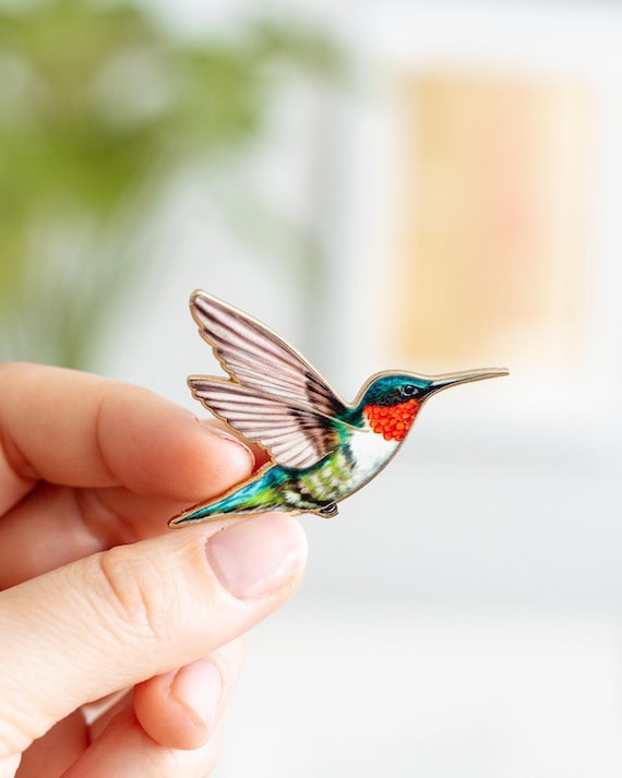 Hummingbird Enamel Pin, Bird Lapel Pins, Nature Gift, Gifts for Her, Bird Watcher Accessories, Animal Lover Jewelry, Unique Accessory