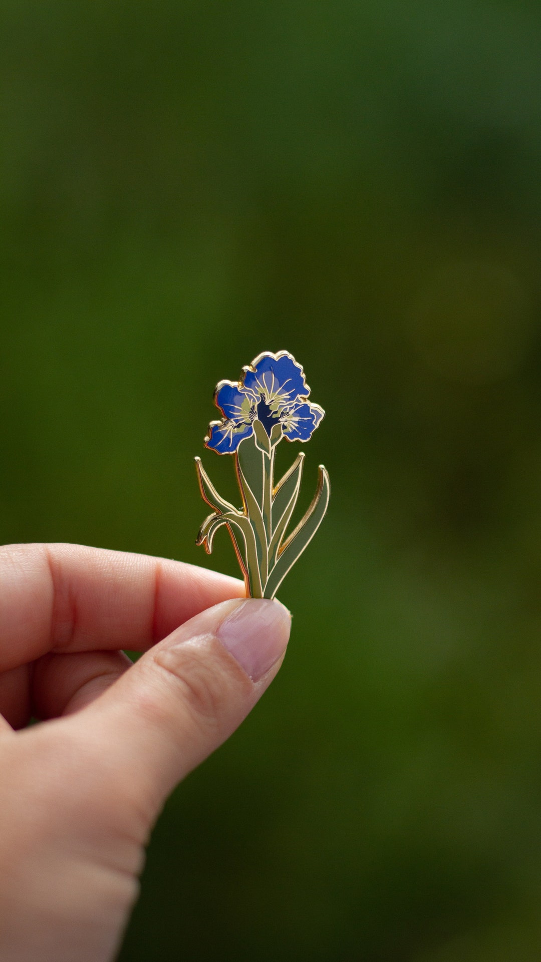 Iris Floral Enamel Pin, Blue Flower Pin, Plant Accessory, Botanical Art, Unique Gift, Friendship