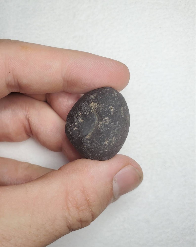USA Translucent Tektite Rare size Cintamani Stone from Arizona Similar to Moldavite. 14.5 Grams A+ Quality Unique Pitting Saffordite