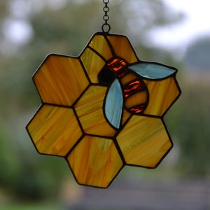 Bee suncatcher Window hanging Mother's day gift Glass bug Honey and bee Stained glass art Stain glass sun catcher