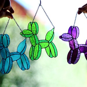 Buntglas Suncatcher Ballon Hund Buntglas Fensterschmuck Küche Deko Glastiere Wanddeko Handgefertigtes Geschenk Kinderzimmer Deko