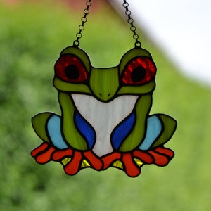 Stained glass suncatcher Red eyed tree frog suncatcher Christmas gift Window hanging stained glass Christmas gift Wall decor Glass art