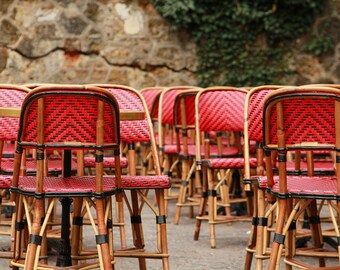Paris café stühle | Etsy Paris Fotografie lila Cafe Stühle auf éle de la cité Paris