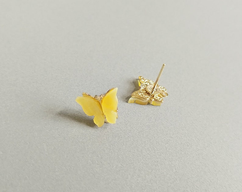 Butterfly 10mm Acrylic Pearl Butterfly Earring Stud Cellulose Acetate Earring EPG0054E-YE 2 PCS Plastic Earring Post