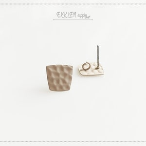 2 PCS - Beige11mm matte Rubber Coated, Square Hammered post earring, Square earring, making jewelry, earring stud connector, ER0035