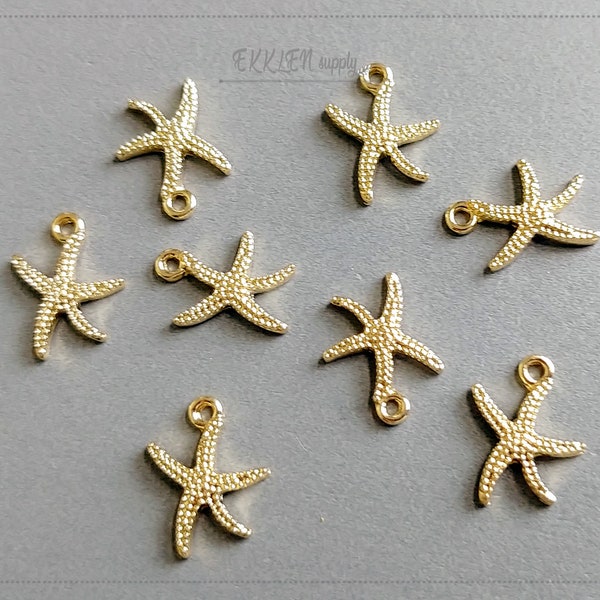 4 PCS - 14 mm Gold plated,  Starfish mini Charm, Mini Petite pendant, Mini Charm, necklace earring Connector  [ EM0264-G ]