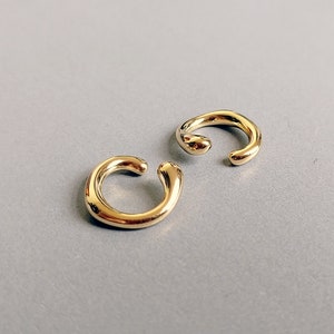 1 PC - 17mm Gold plated Brass, Cartilage Ear Cuff, dainty ear cuff, minimal ear cuff [ ST0001 ]