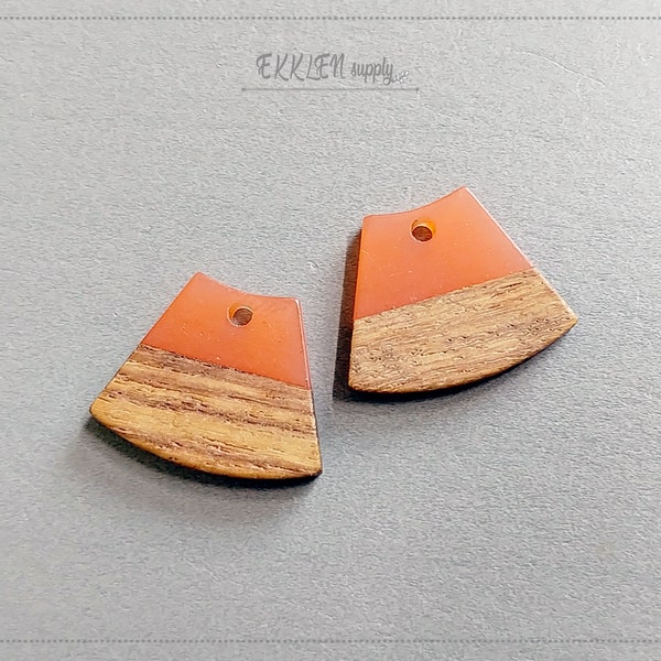 2 PCS - 21 x 17 mm Coral Formica & Mahogany Square Pendant, Acrylic Wood charm, Earring Necklace, Spring Accessory jewelry [ ECT0063-CO ]