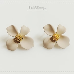 2 PCS - Beige, 20mm matte rubber coated, Flower stud earring supply for making jewelry necklace pendant earring post [ ER0029 ]