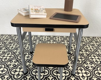 Scrivania scolastica in miniatura per bambole – Tavolo e sgabello in scala 1:6 con accessori – Decorazione per bambole da 25 a 35 cm Paola Reina, Blythe