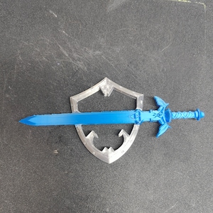 Hero&#39;s Sword and Shield Hairpin