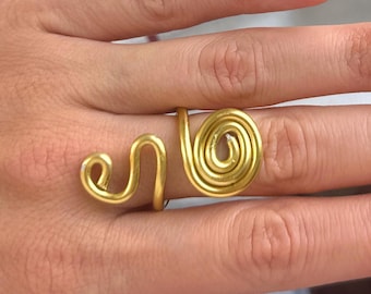 Gold Spiral Wave Ring | Adjustable Handmade Wire Ring | Minimalist Statement Jewelry