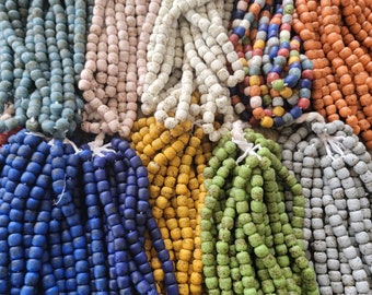 Perlas de vidrio en polvo, perlas de vidrio africanas recicladas