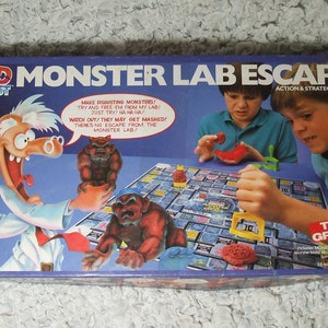 Vintage 1987 Mad Scientist Monster Lab Escape Game by Mattel Super
