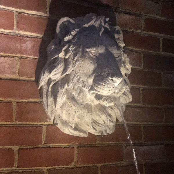 Lion Head Fountain| Cast Stone Water Feature| Lion Face Sculpture Pool Element