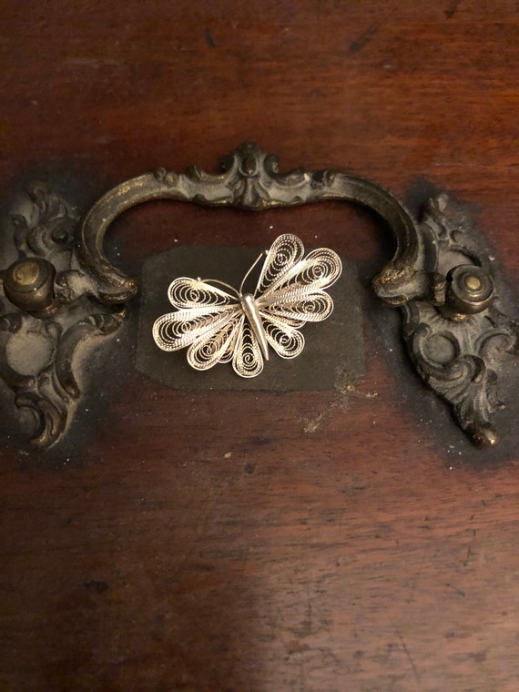 Beautiful Vintage Silver Filigree Butterfly Brooc… - image 10