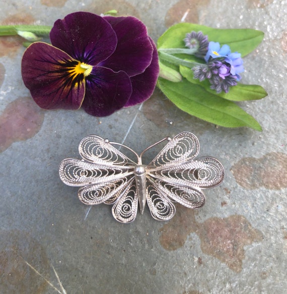 Beautiful Vintage Silver Filigree Butterfly Brooc… - image 6