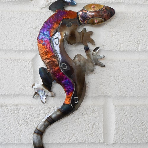 Recycled metal Lizard wall hanging decoration Approx. 32cm x 14 cm