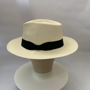 Seconds- Panama Hat Handmade In Ecuador. Teardrop Style With Snap Brim. 60cm. White.