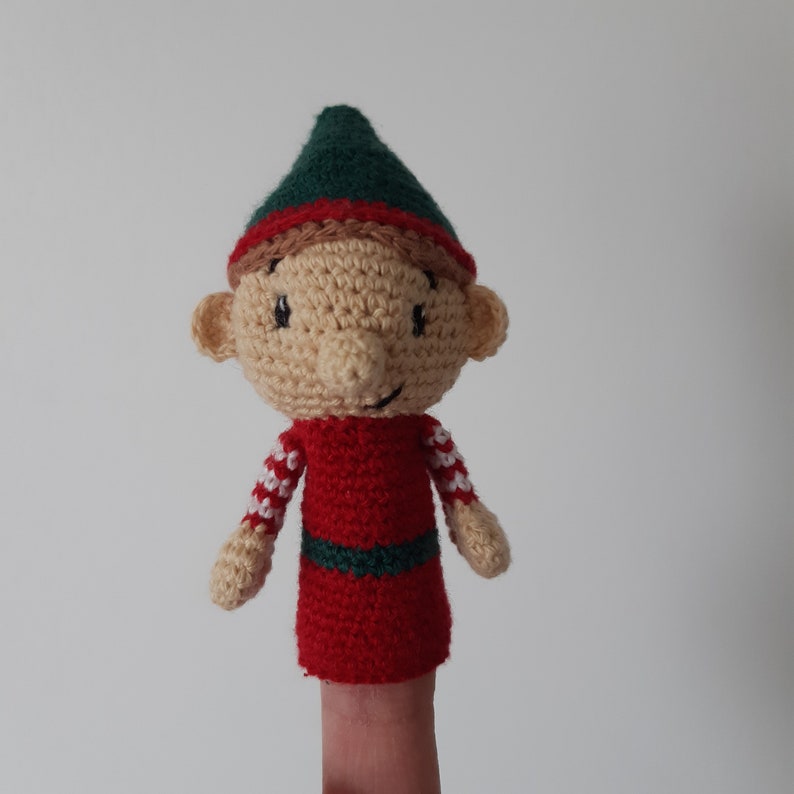 Crochet Pattern, Christmas, Santa's Family Finger Puppets image 8