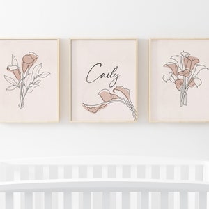 Calla Lillies, 3 fleurs d'art mural, nom de bébé imprimé, dessin au trait fleur, affiche de naissance, art mural rose poudré, dessin au trait moderne, lis cala