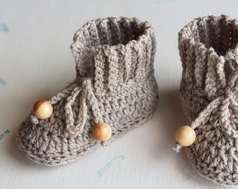 Handmade Baby Booties / Warm Crib Shoes / Slippers