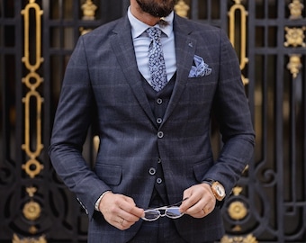 ダークブルーのチェック柄スーツ：メンズスリムフィット3ピース