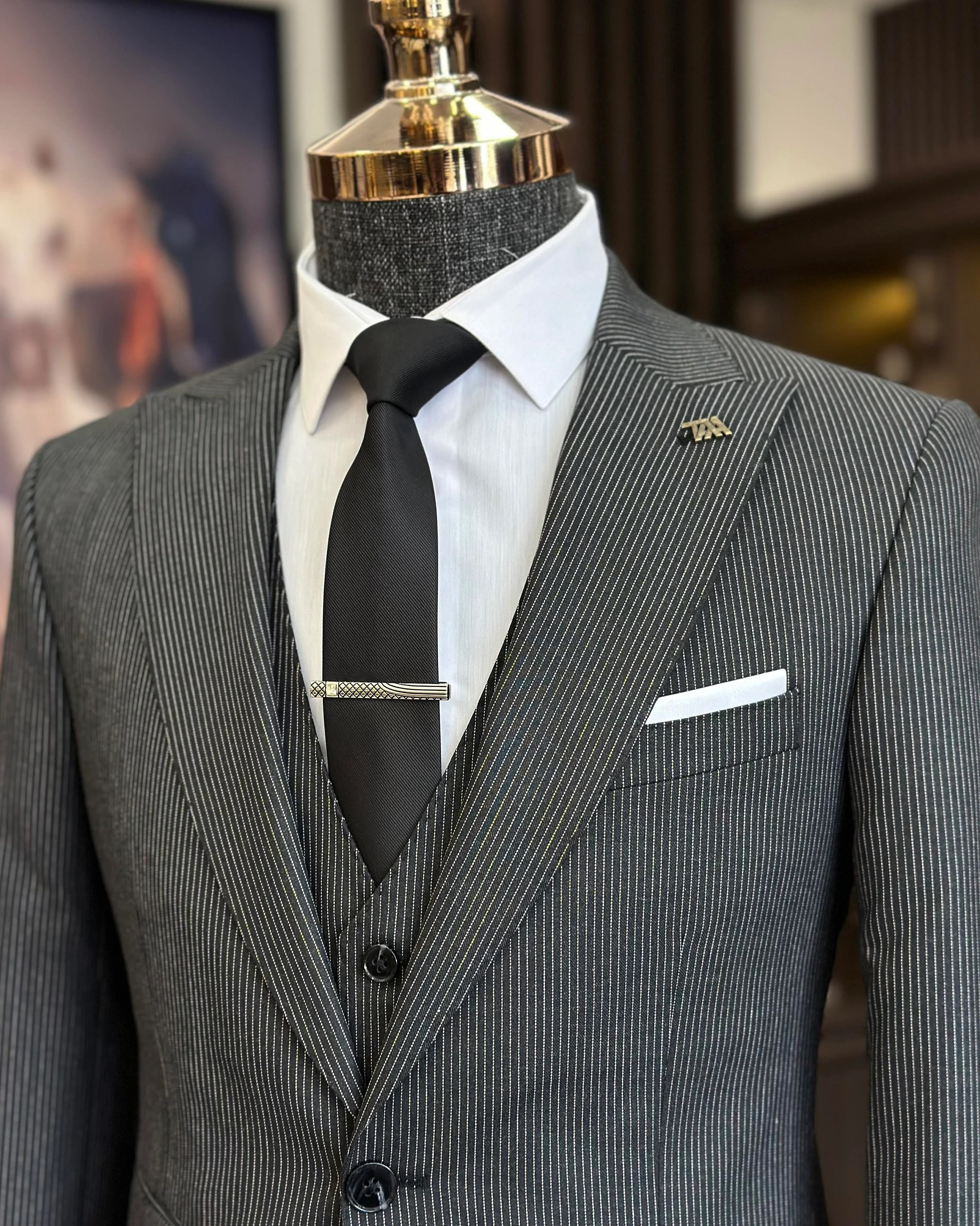 Men's Classic Italian Fabric 2 Button Split-waist Gray Suit main image 1