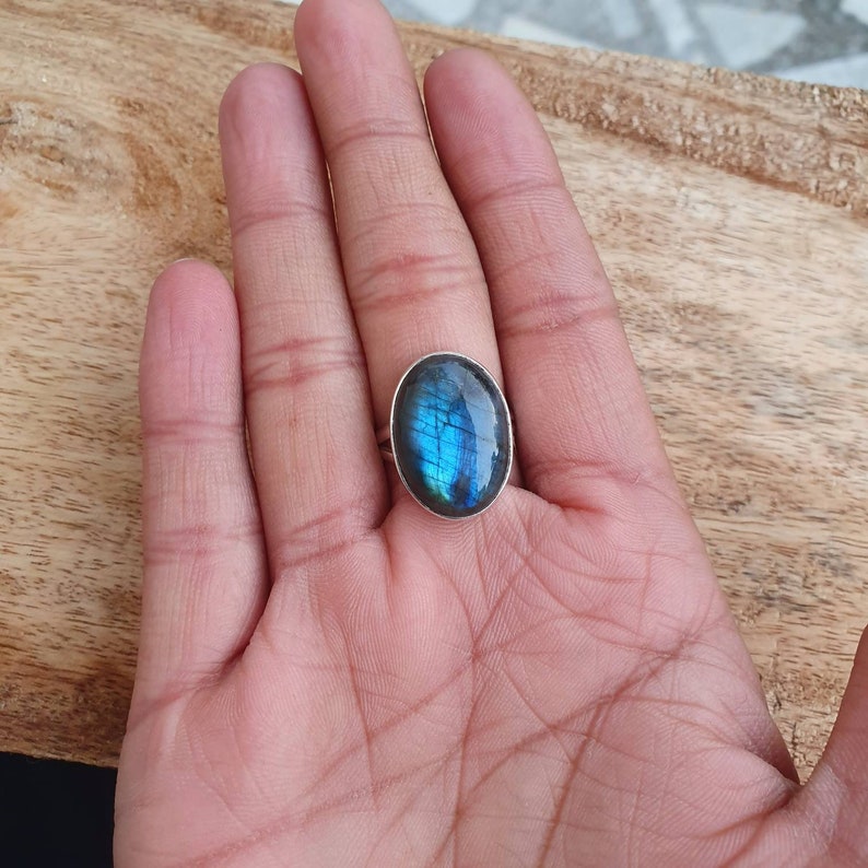 natural blue labradorite ring handmade Sterling silver ring all ring size available silver oval labradorite gemstone Labradorite ring