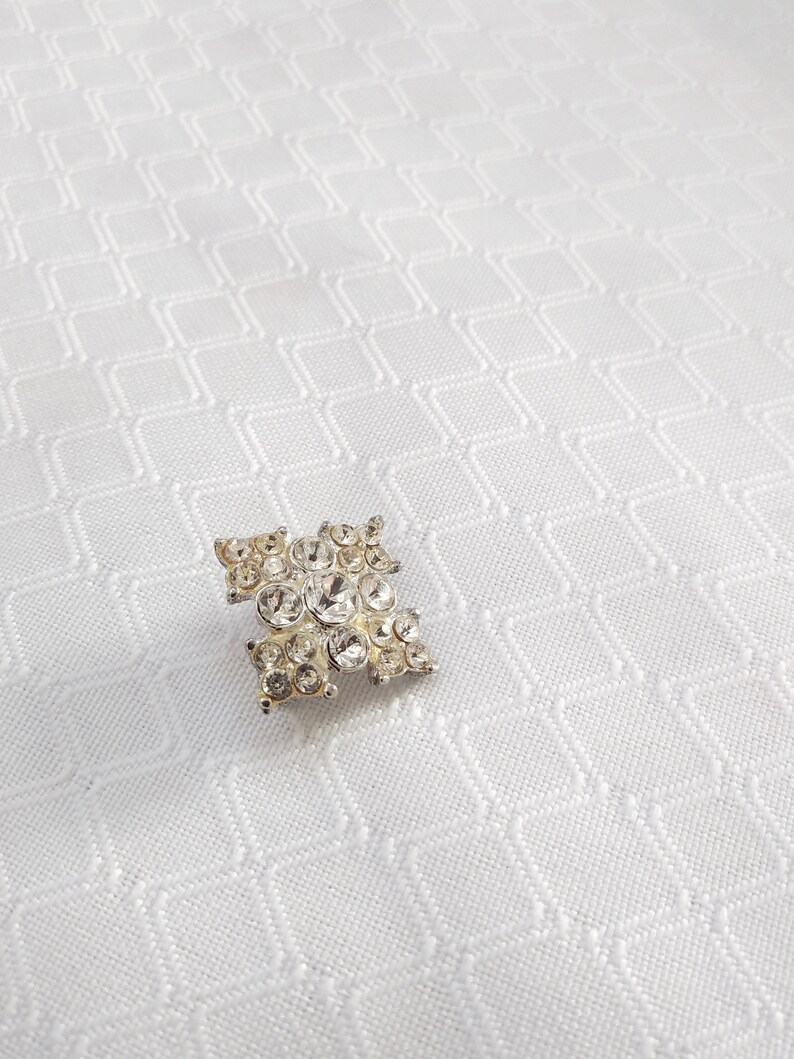 Vintage Jewelry White Rhinestone Pin Small Pin White Rhinestone Cross Pin Vintage Brooch White Rhinestone Button Pin Button Cross Pin