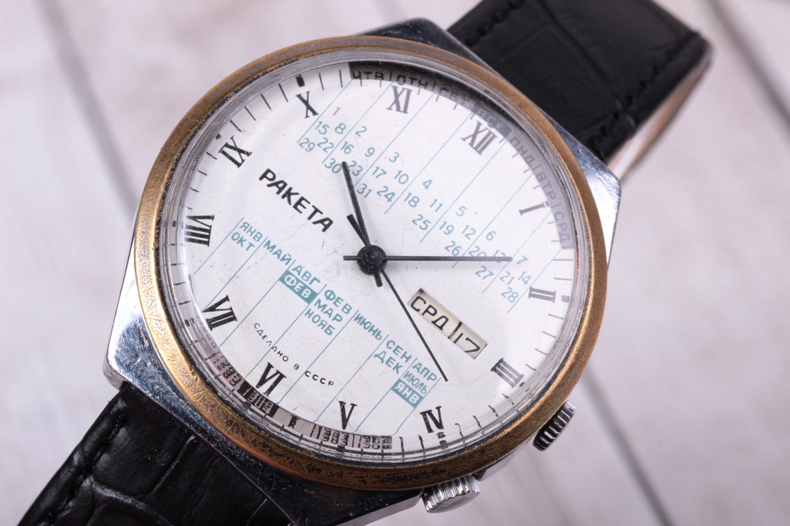 Armbanduhr Raketa ewigen Kalender sowjetische Uhr UdSSR  Etsy